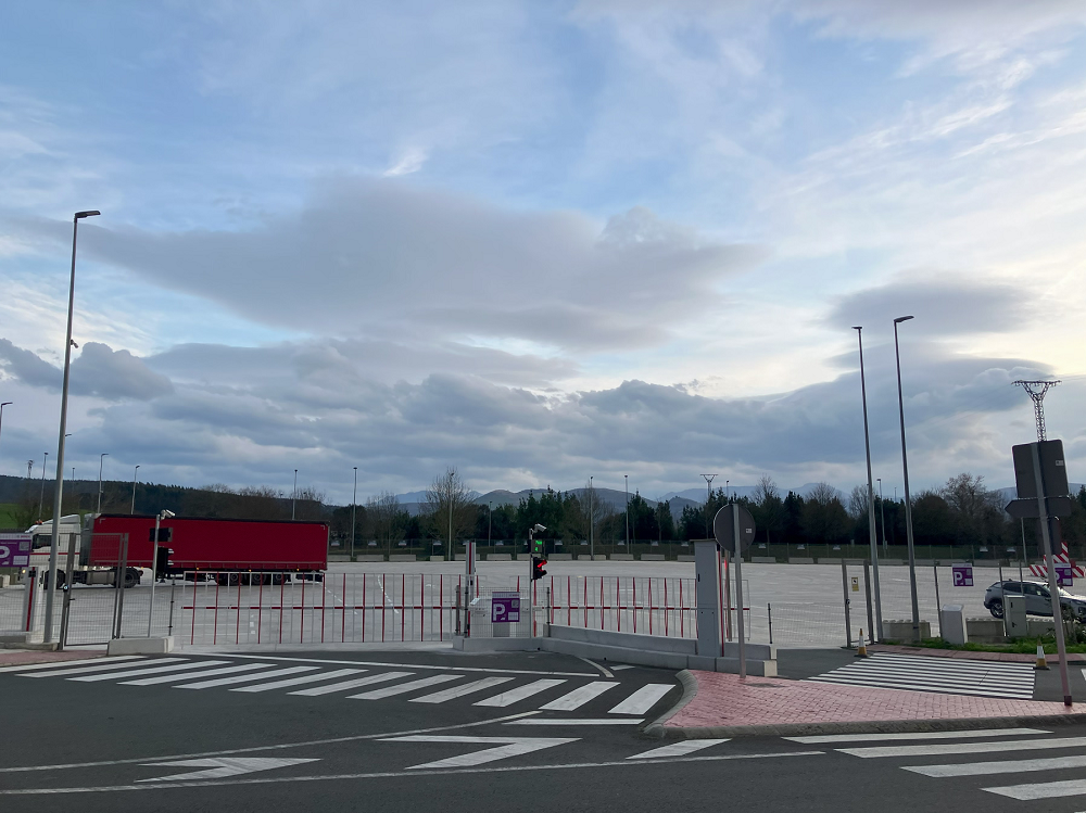 Secondary facility image