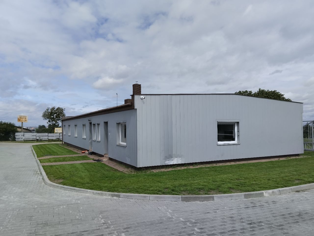 Secondary facility image