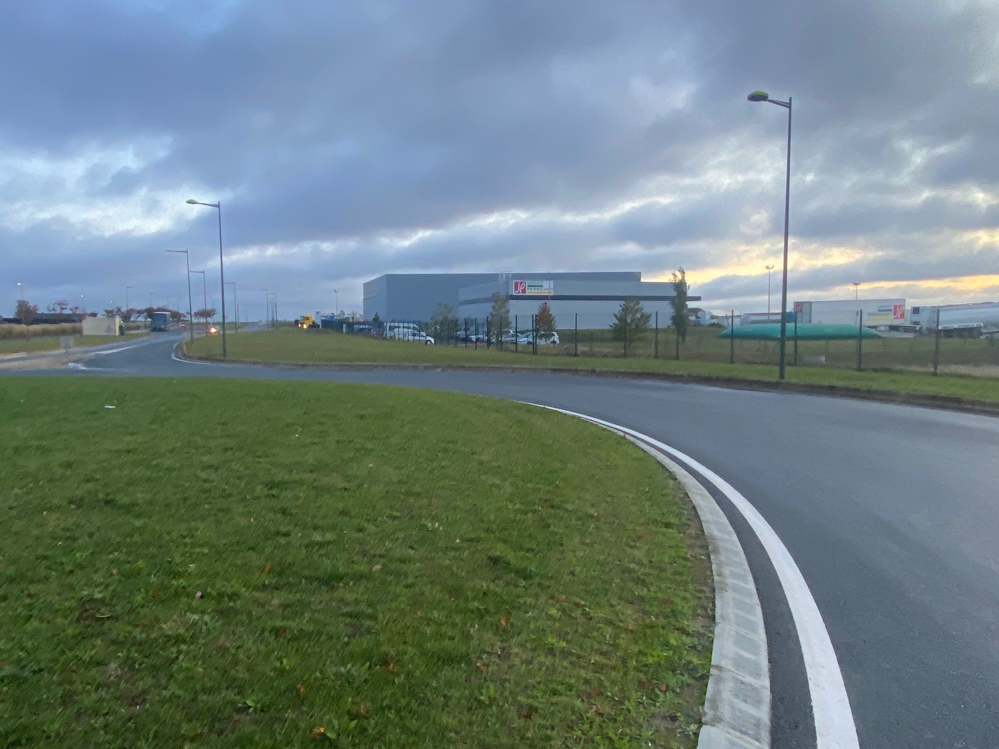 Secondary facility image