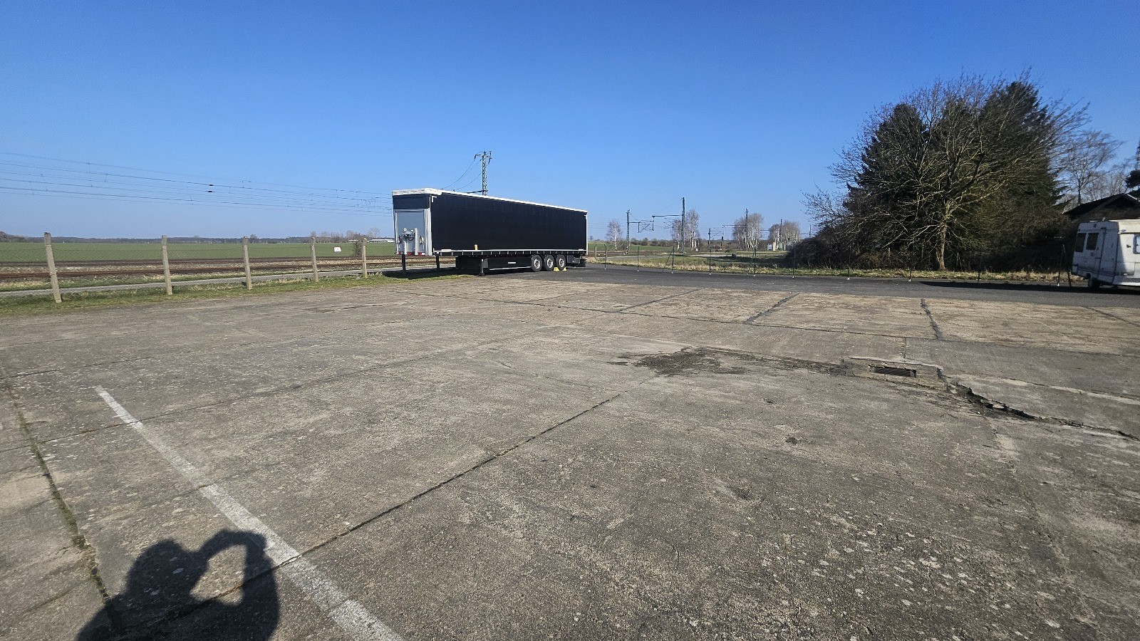 Secondary facility image