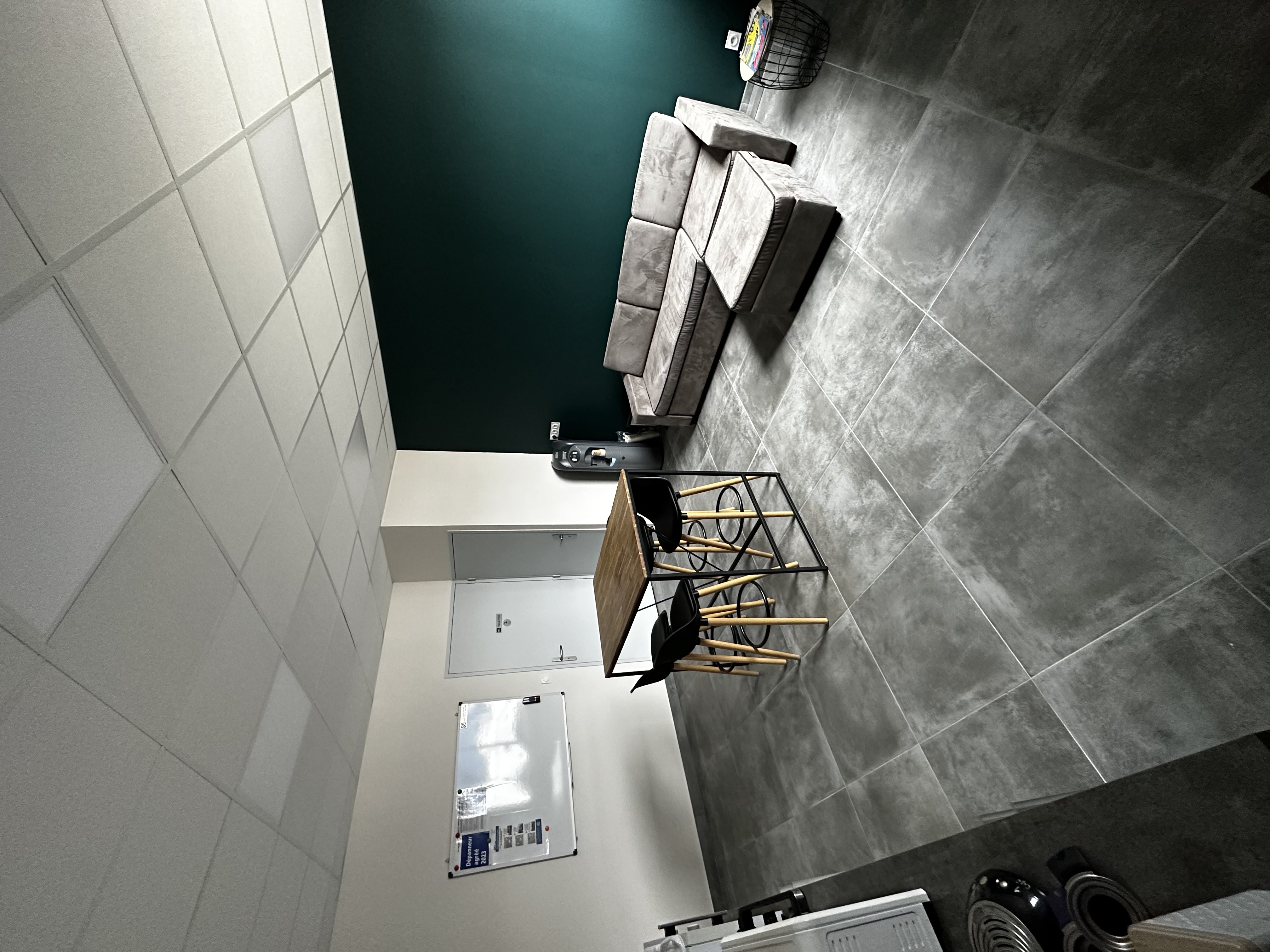 Secondary facility image