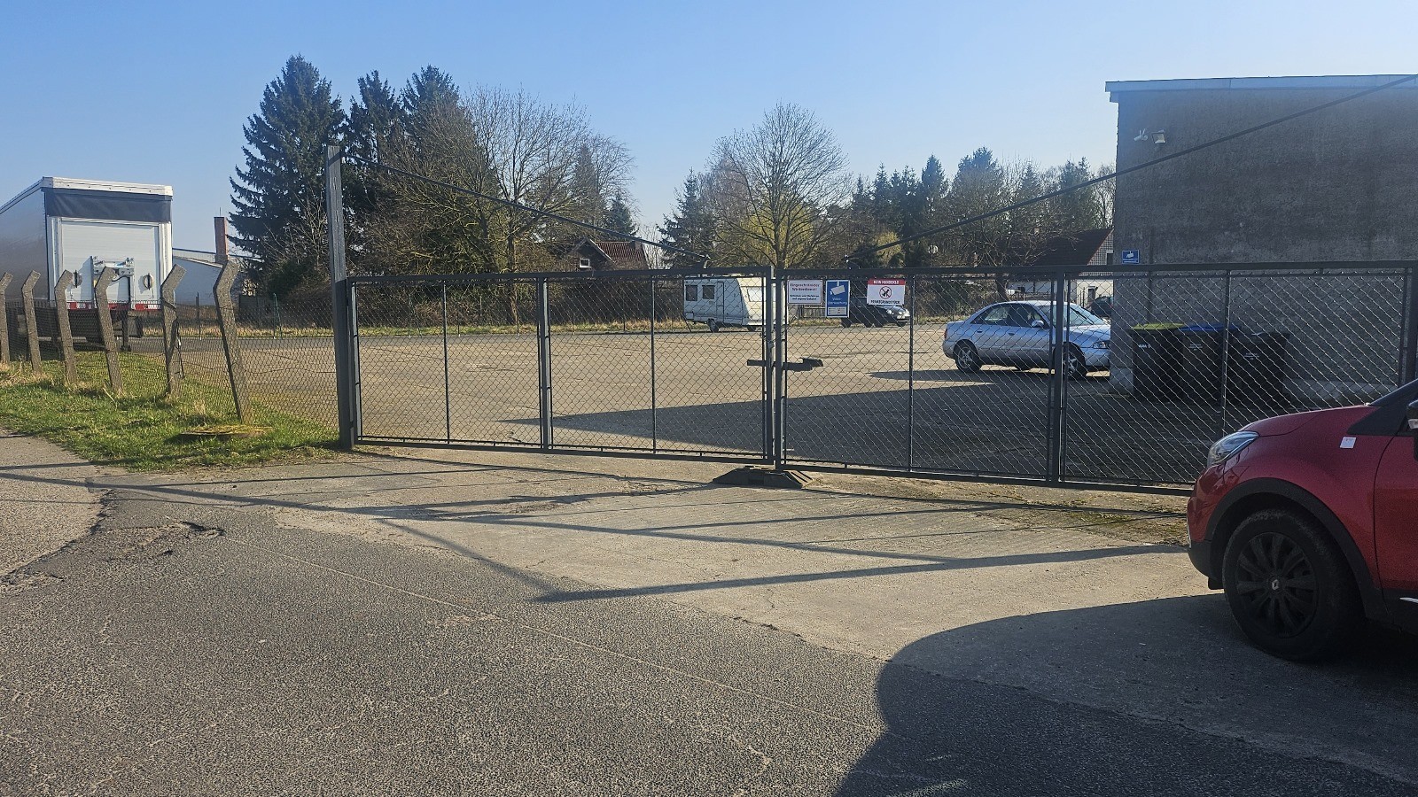 Secondary facility image